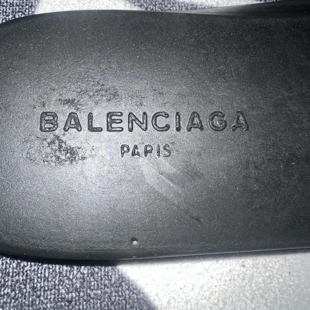 Balenciaga cracked leather hightops - Picture 8 of 8